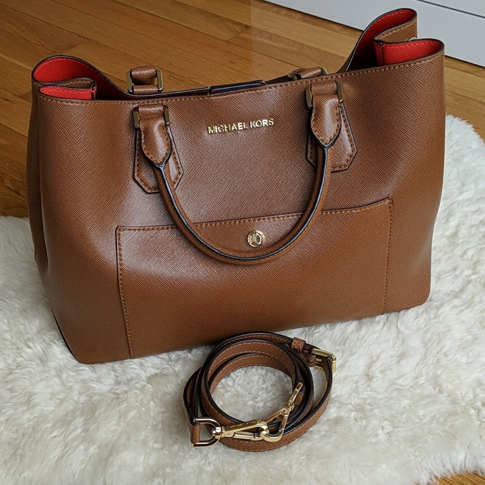 Michael kors top handle bag with strap